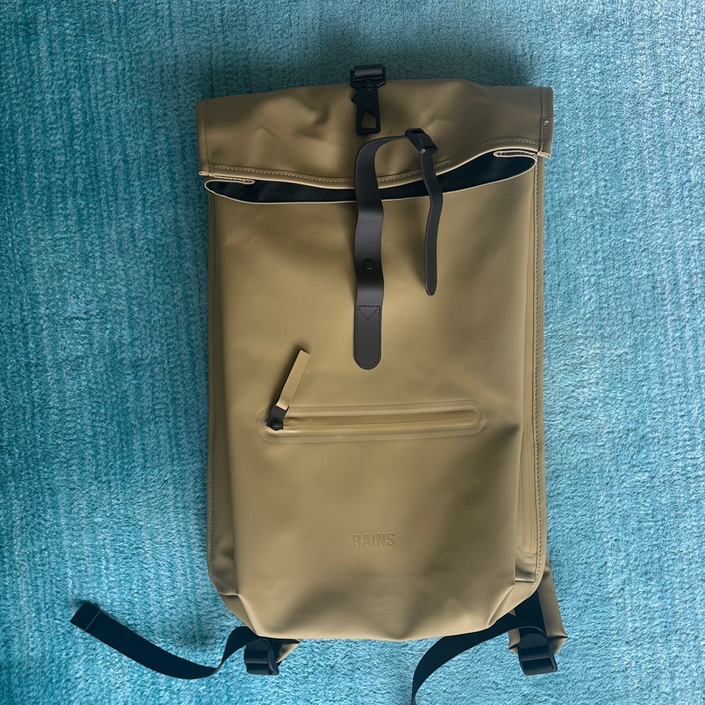 Rains Olive Green Roll-Top Backpack with Black Straps